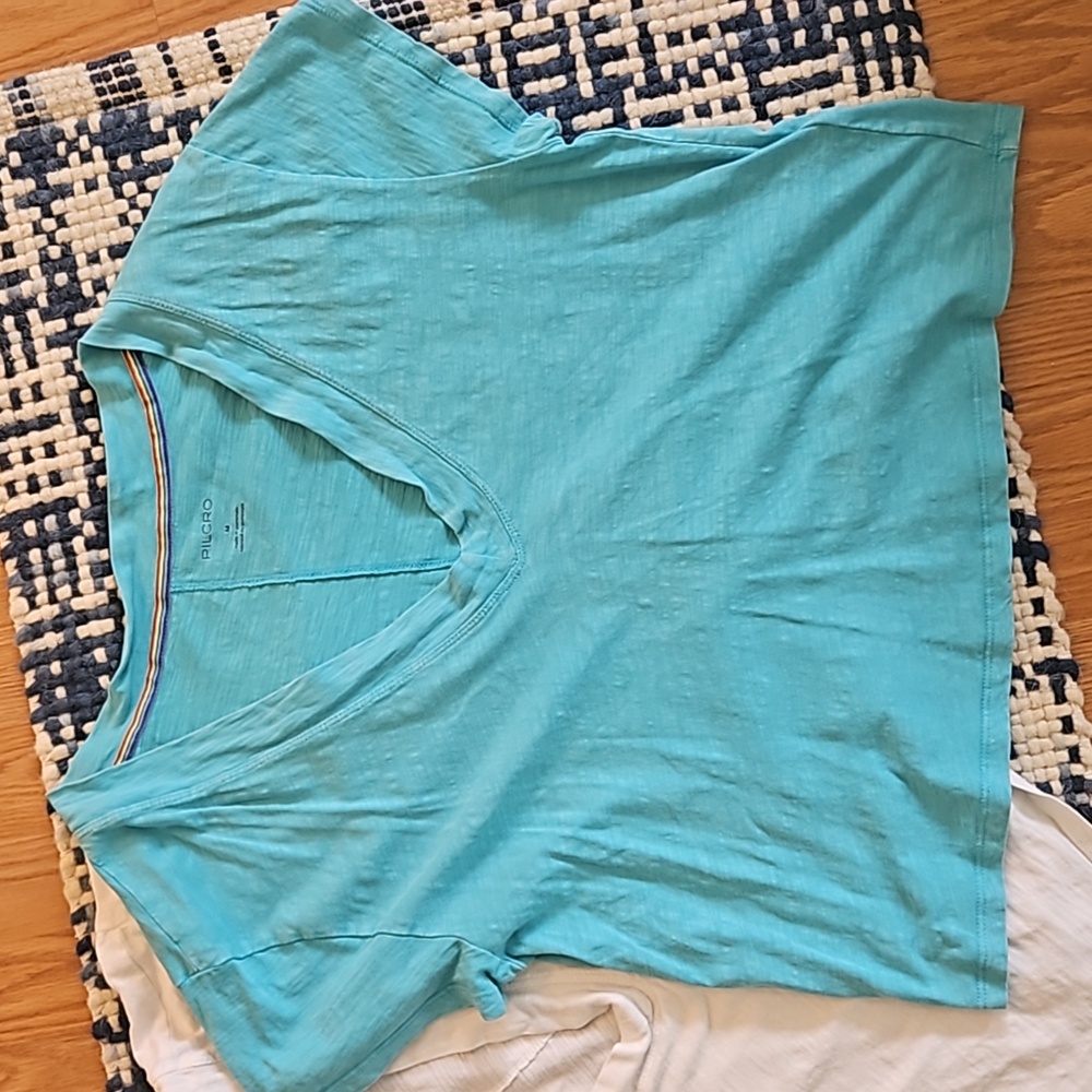 Pilcro Deep V-neck, cropped Cotton Slub Tee, turquoise (M)